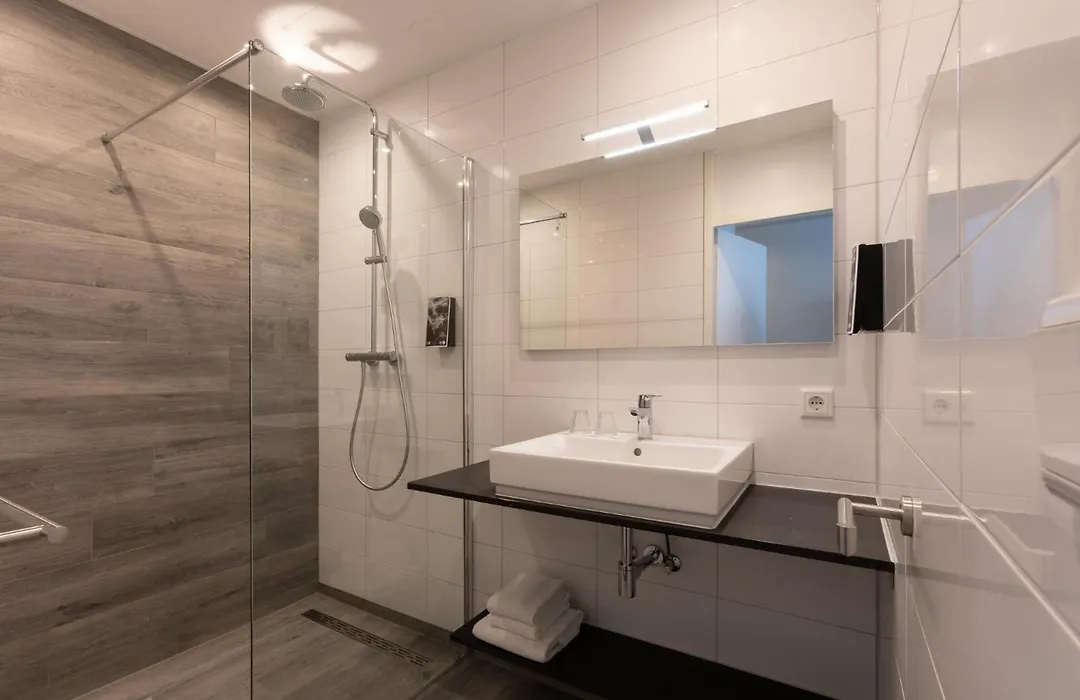Strandhotel Westduin-1